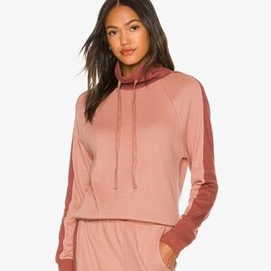 Monrow Funnel Neck Sweatshirt Peach Orange Rust Colorblock combinations